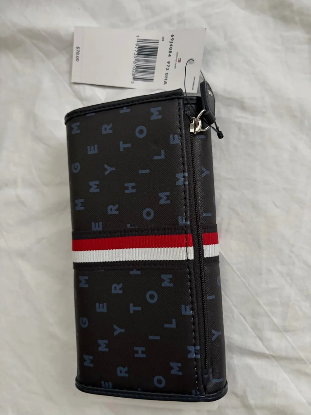 Tommy Hilfiger Navy Trifold Wallet Red-White Stripe NWT